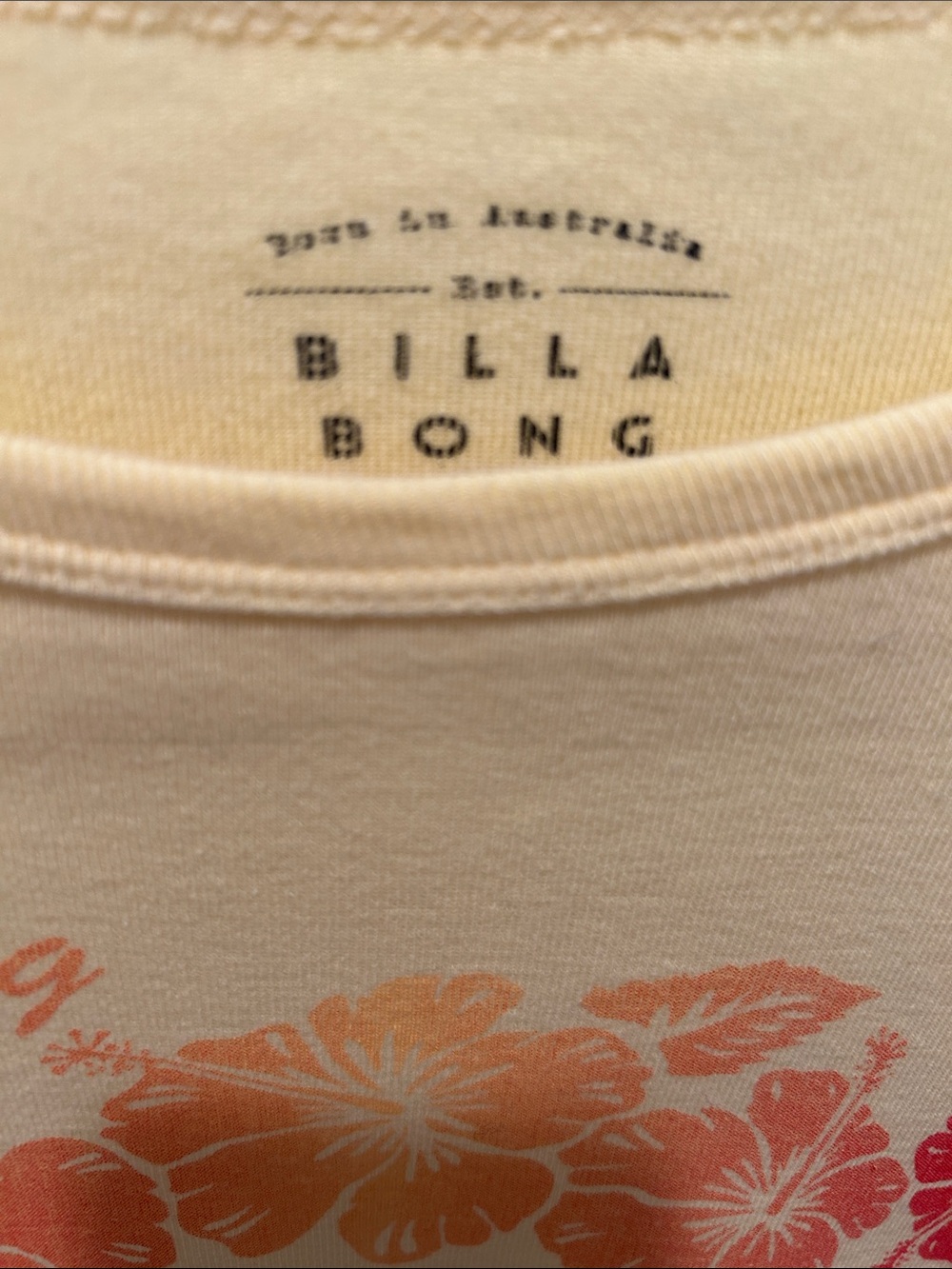 Billabong Bright Yellow Multi Colored Hibiscus Gradient Crop Tee Size Medium - Picture 2 of 6